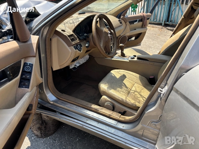 Мерцедес ц200 компресор w204 , снимка 11 - Автомобили и джипове - 51715501