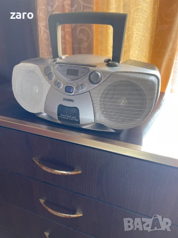 Радиокасетофон с CD Philips, снимка 2 - Радиокасетофони, транзистори - 54157847