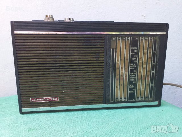 Meridian 202 Радио