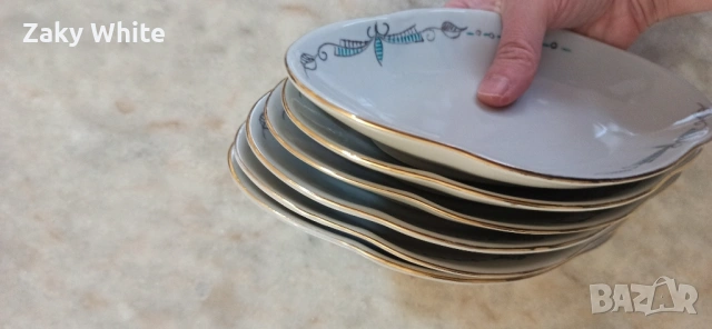 Български порцелан , снимка 15 - Сервизи - 53075921