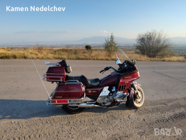 Продавам си мотора - Hodan Gold Wing GL1200