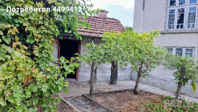 Имот в град Летница , снимка 3 - Къщи - 55891685