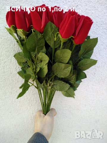 Изкуствени цветя-рози червени плюш, снимка 7 - Изкуствени цветя - 32013481