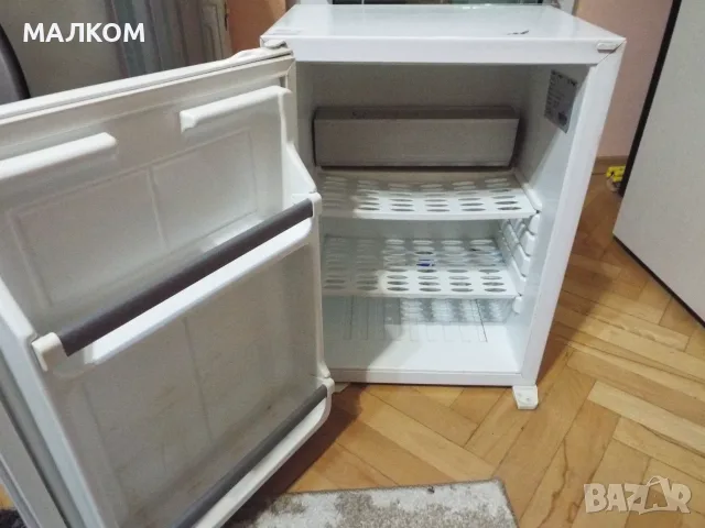 Хладилник мини бар ELIDIS 35L, снимка 2 - Хладилници - 56242687