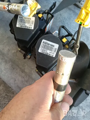 Хонда ЦРВ3 предни предпазни колани, снимка 5 - Части - 49459206