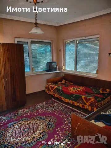 Двуетажна къща в с. Млекарево, снимка 7 - Къщи - 56080382