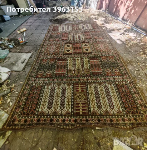 Персийски килим 
