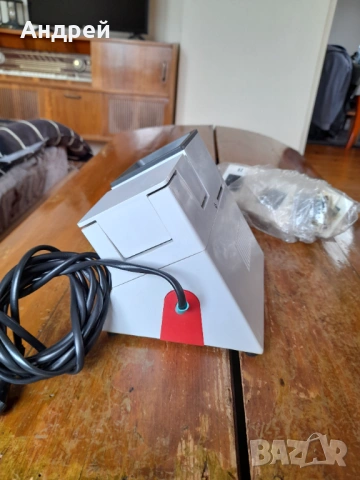 Стар Диапроектор Krokus, снимка 4 - Антикварни и старинни предмети - 54053444