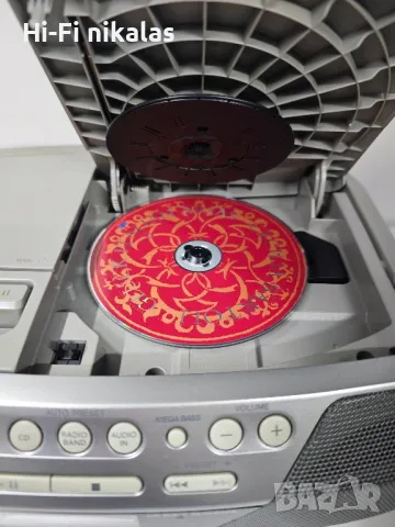 стерео радио касетофон CD player SONY  CFD-S05, снимка 3 - Радиокасетофони, транзистори - 49280044