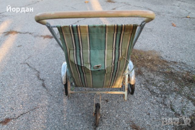 Детска количка от 1950-та година, снимка 7 - Антикварни и старинни предмети - 42782260