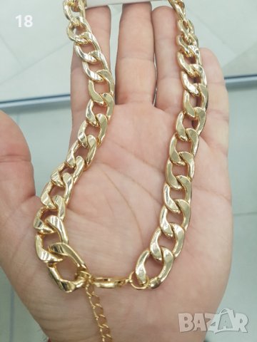 Синджири, снимка 3 - Колиета, медальони, синджири - 40814285