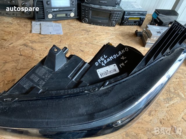 Ляв фар за Opel Опел Grandland X. Грандланд. Full Led. 17-  , снимка 2 - Части - 40667566