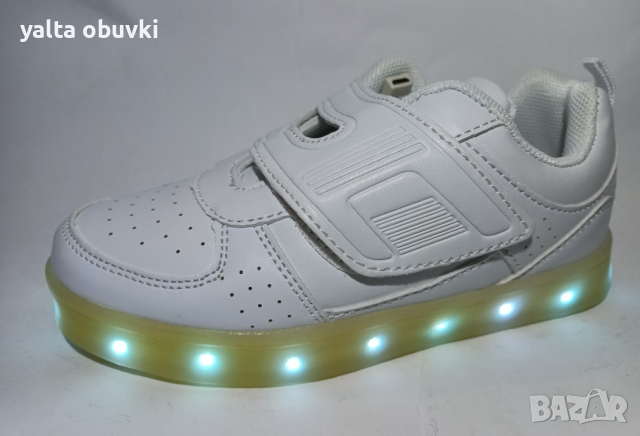 Детски светещи кецове LB-687, LED светлини, USB зарядно, снимка 3 - Детски маратонки - 44759289