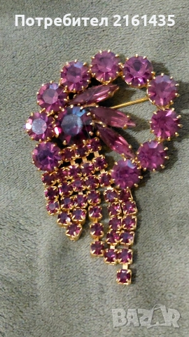 Прекрасна ретро брошка от 60-те години на миналия век на Яблонекс Чехословакия 