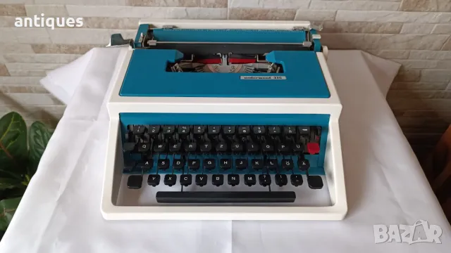 Стара пишеща машина UNDERWOOD 315 - Made in Spain - 1975 година