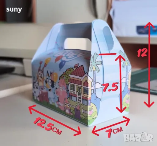 Кутийка за лакомства Соник, парти чинийки, парти чашки, медали, парти свирки, маски, картонена торта, снимка 6 - Други - 49007011