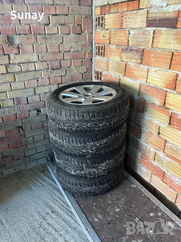 Зимни гуми с джанти Continental, снимка 5 - Гуми и джанти - 53340499
