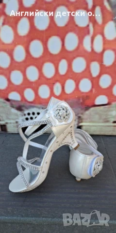 Английски детски сандали, снимка 2 - Детски сандали и чехли - 50986597