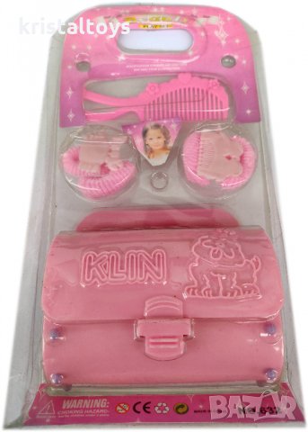 Комплект за кукла с чантичка и аксесоари за коса и с гребен, снимка 1