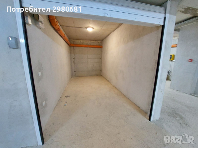 Самостоятелен подземен гараж, снимка 2 - Гаражи и паркоместа - 44548961