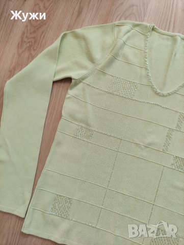 ДАМСКА блуза размер М, снимка 2 - Блузи с дълъг ръкав и пуловери - 44927152