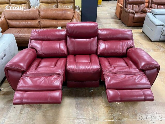 Червен кожен диван тройка с ръчен релаксиращ механизъм, снимка 7 - Дивани и мека мебел - 39711420