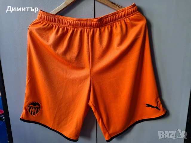 Оригинални шорти Puma на Valencia CF Валенсия, снимка 2 - Футбол - 53921649
