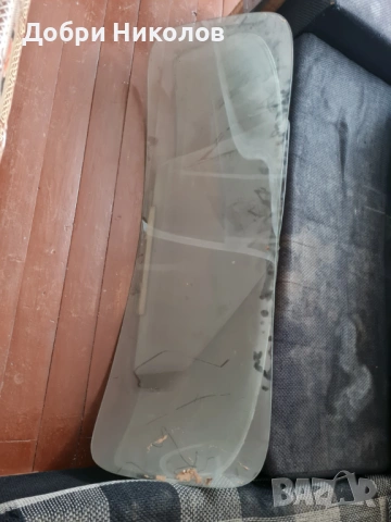 Продавам предно и задно стъкло за  Волга М21, снимка 3 - Части - 53284175