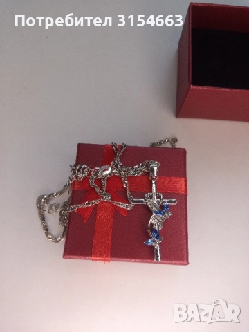 Дамско колие с кръст , снимка 5 - Колиета, медальони, синджири - 51971524