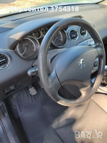 Peugeot 308, 1.4 бензин, снимка 7 - Автомобили и джипове - 54351092