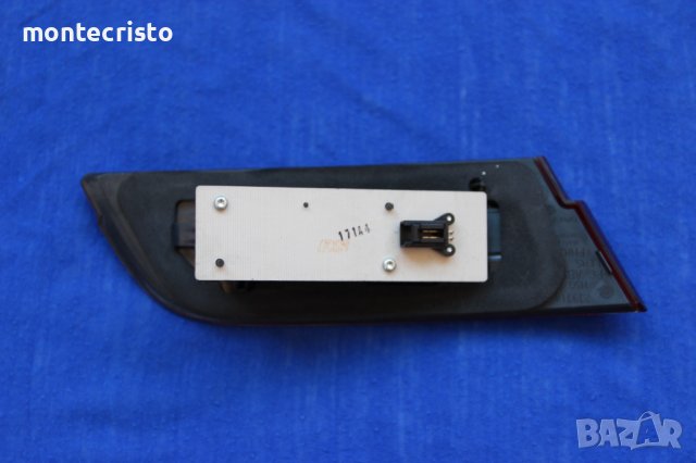 Десен вътрешен стоп Jaguar XF (2007-2012г.) седан / 8X2315K272 CD / 8X2315K272CD стоп заден капак, снимка 3 - Части - 38819778