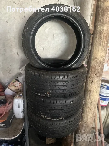 R17 215/45 Гуми 