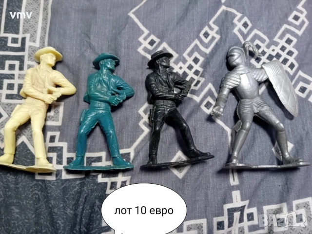 Стари играчки рицари индианци каубои войници, снимка 7 - Колекции - 53885306