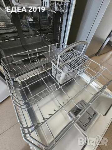 Свободностояща съдомиялна Siemens, снимка 10 - Съдомиялни - 52536400