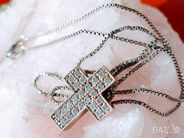 Сребърно кръстче с естествени камъни, снимка 2 - Колиета, медальони, синджири - 42774438