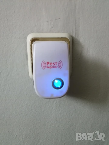 Ултразвуков уред за прогонване на вредители.