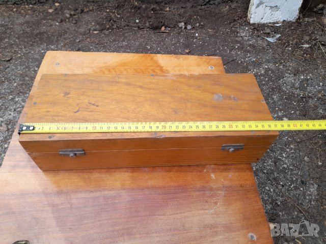 Ретро шишета и кутия, снимка 5 - Антикварни и старинни предмети - 44451266