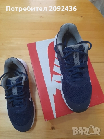 Маратонки NIKE , снимка 2 - Спортни обувки - 51777904