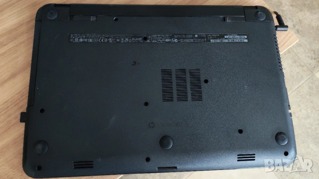 Продавам лаптоп HP 250 G3  15,6" , снимка 6 - Лаптопи за работа - 53901661