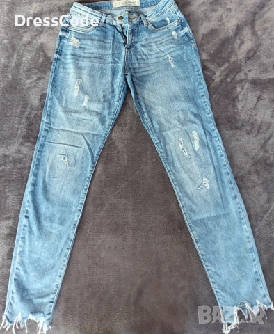 Дамски дънки-ZARA,BERSHKA,NEXT и други, снимка 13 - Дънки - 52688291