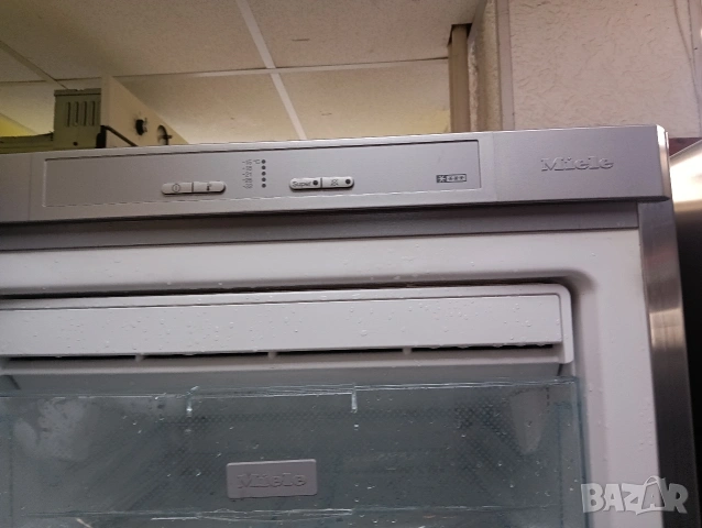 Комплект огромни иноксова фризер и хладилник Миеле Miele Made in Germany 2 години гаранция!, снимка 4 - Хладилници - 53068623