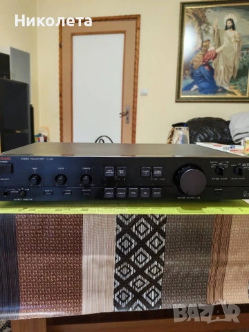 Предусилвател LUXMAN C-03