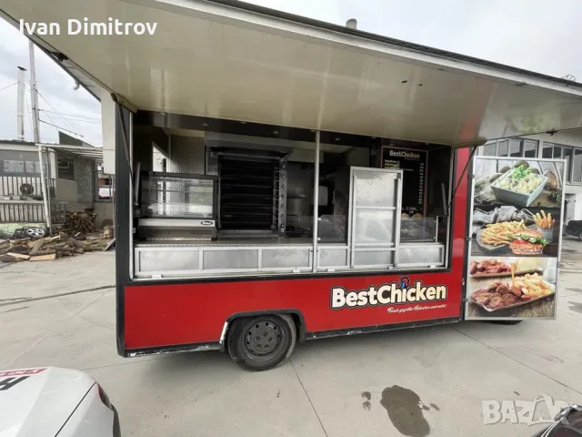 Фуудтрък/мобилна кухня кемпер за сандвичи скара и пиле на грил
