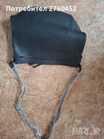 Дамска чанта, снимка 2 - Чанти - 51958409