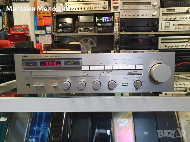 Ресийвър Yamaha R-3 В отлично техническо и визуално състояние.