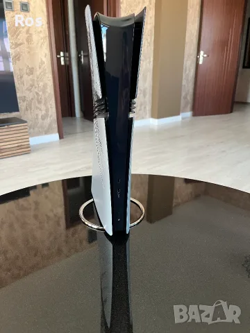 PlayStation 5 Pro(2TB SSD) CFI-7121 с 2 години гаранция, снимка 5 - PlayStation конзоли - 56129846