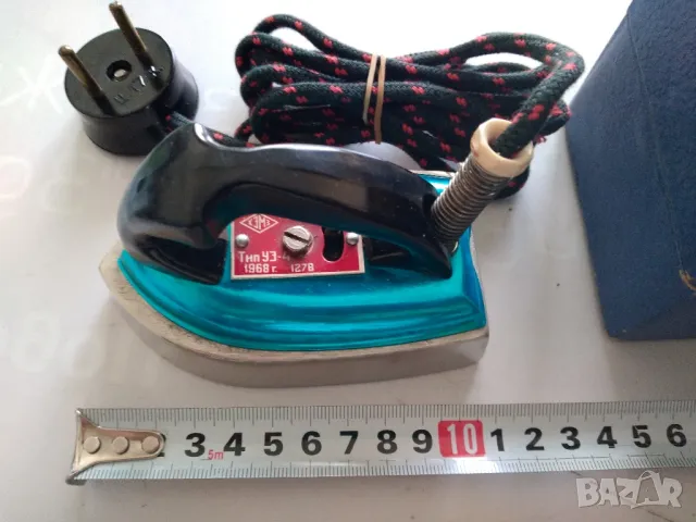 Ретро, миниатюрна ютия от СССР