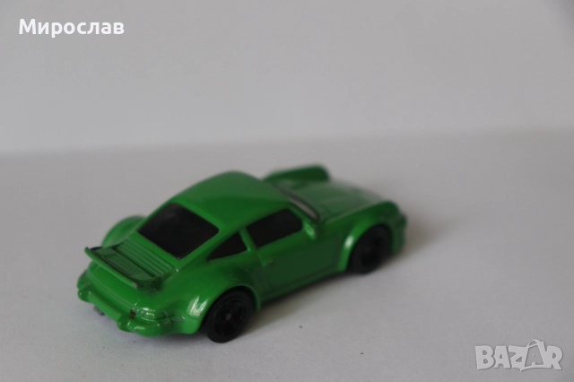 1/64 HOT WHEELS PORSCHE 934 TURBO RSR КОЛИЧКА МОДЕЛ, снимка 5 - Колекции - 52920023