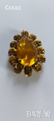 Ретро руска брошка, позлатена 