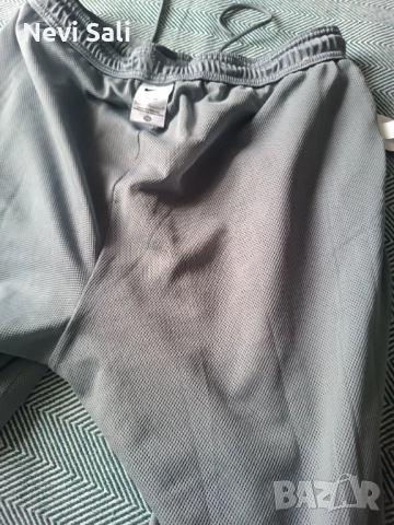 Ново долнище Nike L размер, снимка 6 - Спортни дрехи, екипи - 52348603